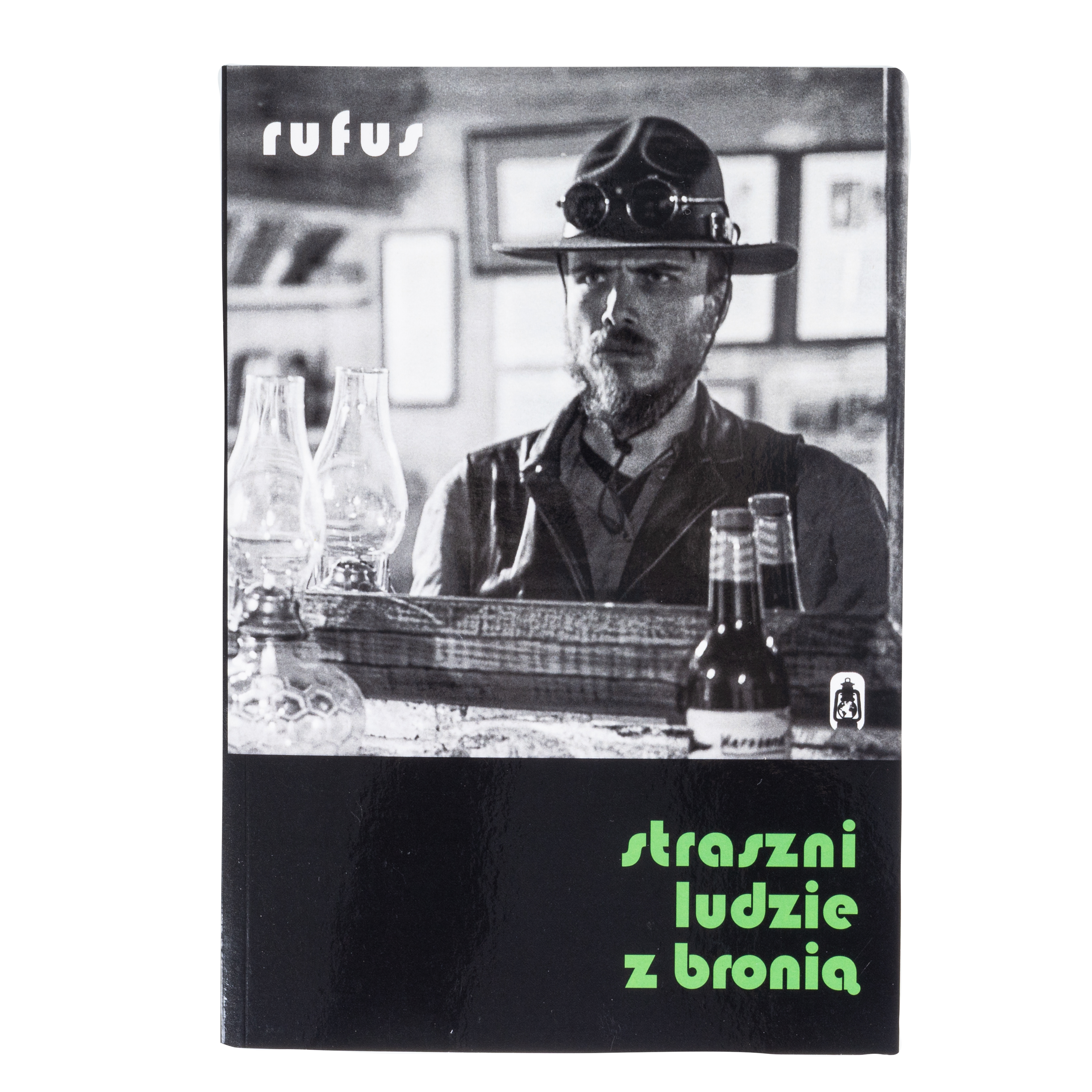 Książka „Straszni ludzie z bronią” R.Wierzbicki miękka okładka